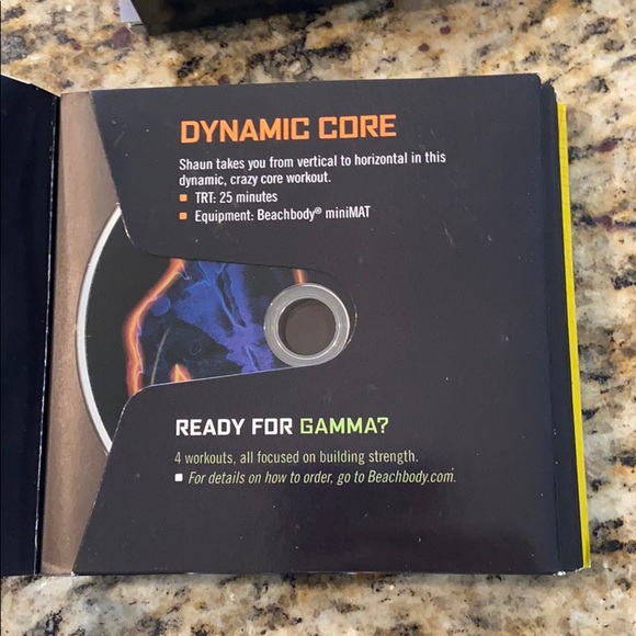 8 beach body CDs - Picture 5 of 6